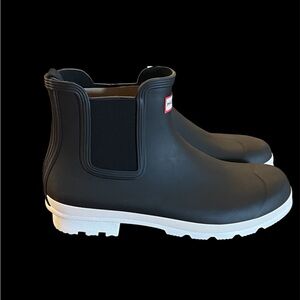 Size 11 - Hunter Original Chelsea Rain Boots Men's Black/White MFS9116RMA NEW